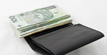 Badanie: co drugi Polak zadowolony ze swoich finansów w 2019 r.; najbardziej Podlasianie