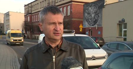 Zrzucali ścieki do rzeki Olechówki w Łodzi. Sprawcy zatrzymani na gorącym uczynku