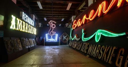 Warszawskie Muzeum Neonów wśród 12 najciekawszych muzeów w Europie
