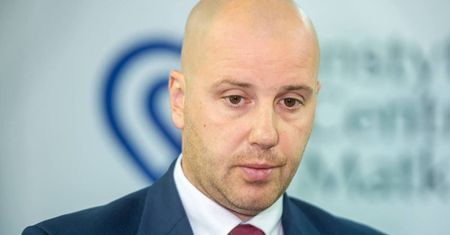 Czy jesteśmy jeszcze przed szczytem zachorowań na koronawirusa?