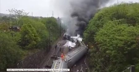 Kilkadziesiąt osób zostało rannych po wykolejeniu się pociągu w chińskiej prowincji Hunan