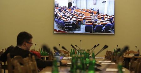 Senat przyjął poprawki do nowelizacji ustaw zdrowotnych związanych z COVID-19