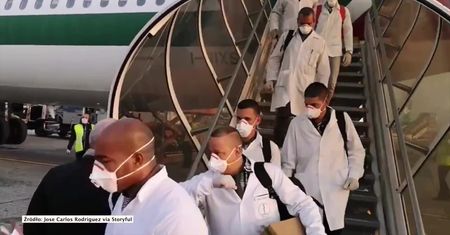 Lekarze z Kuby dotarli do Włoch. Pomogą w walce z epidemią koronawirusa w Lombardii