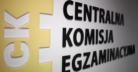 CKE przygotuje materiały do próbnego egzaminu ósmoklasisty