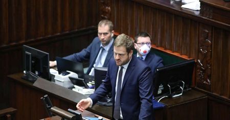 Cieszyński: zmieniamy 14 ustaw, które regulują praktycznie każdy element funkcjonowania systemu ochrony zdrowia