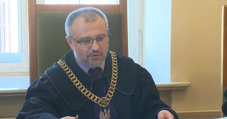 Prawomocny wyrok za znęcanie się nad żoną. Były radny PiS skazany na dwa lata więzienia