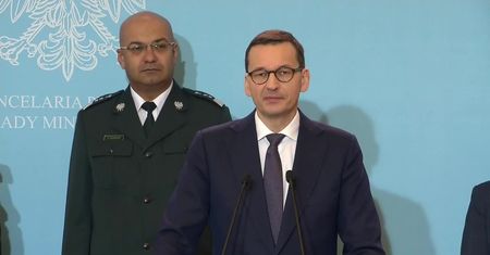 Premier o ewentualności zamknięcia szkół i przedszkoli w związku z koronawirusem
