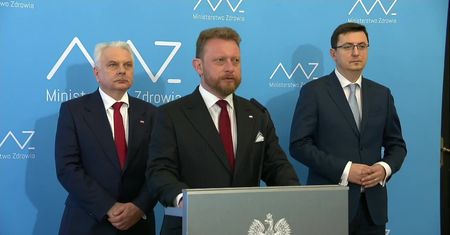 Testy wykluczyły obecność koronawirusa u nastolatek z Polic. Kwarantanna w zespole szkół potrwa do niedzieli