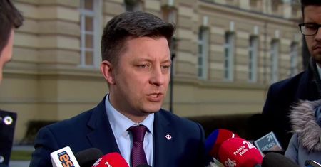 “Jakiekolwiek środki będą potrzebne do walki z koronawirusem, znajdą się w budżecie”
