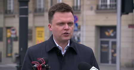 S. Hołownia o tarczy antykryzysowej rządu