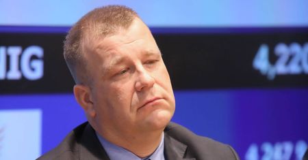 Walewski z BGK: potrzeba niestandardowych metod polityki monetarnej NBP i nowelizacji budżetu