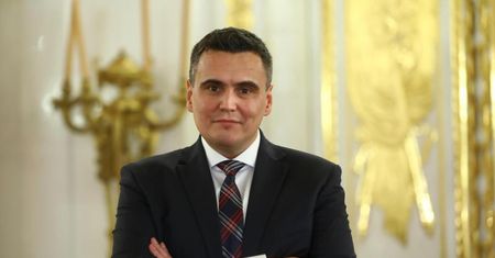 Laureat nagrody FNP rozpracował enzym kluczowy w walce z SARS-CoV-2
