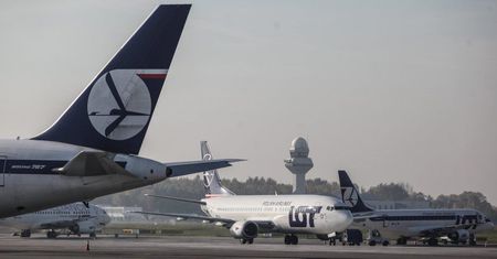 LOT: wszystkie połączenia zawieszone od 15 do 28 marca br. włącznie