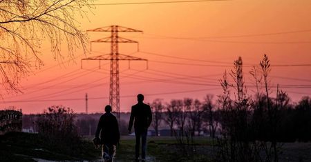 Zużycie prądu w sierpniu mniejsze o 1,22 proc. niż przed rokiem