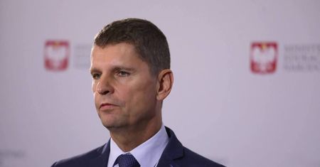Piontkowski: po 2-3 tygodniach będziemy mieli ogląd sytuacji związanej z zakażeniami w szkołach