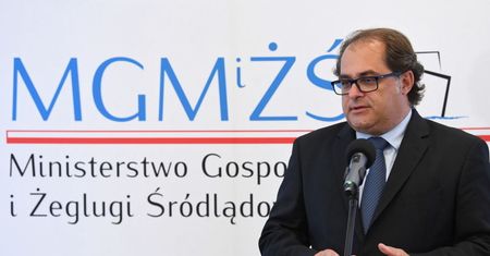 Gróbarczyk: oddajemy do prokuratury sprawę awarii rurociągu oczyszczalni “Czajka”