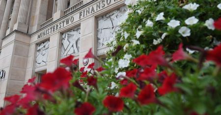 MF: po II kwartale br. budżety samorządów miały ponad 11,9 mld zł nadwyżki