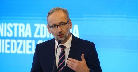 Niedzielski: ponad 8 tys. łóżek szpitalnych dla zakażonych koronawirusem