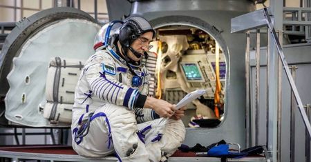 Rosjanin Ivan Vagner astronauta z ISS twierdzi, że sfotografował UFO