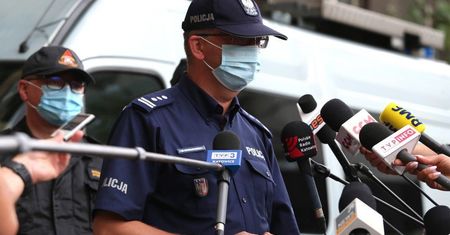 Szef gliwickiej policji: zatrzymany kierowca volkswagena mógł przyczynić się do wypadku na dk 88
