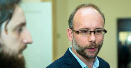 RAŚ apeluje do samorządowców, by nie skorzystali z możliwości podniesienia wynagrodzeń