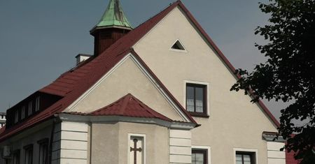 Zakażone dzieci w zakładzie opiekuńczym w Piszkowicach. Starosta apeluje o pomoc pielęgniarską