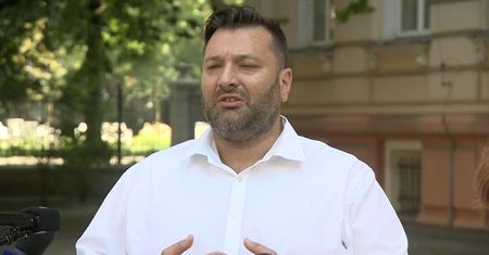 “Rząd się zachowuje, jakby był zaskoczony początkiem roku szkolnego i pandemią”