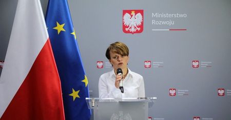 Emilewicz o PKB: dane zaskoczyły nas pozytywnie
