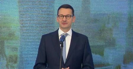 Premier: od 2015 r. zmniejszyliśmy lukę VAT o połowę