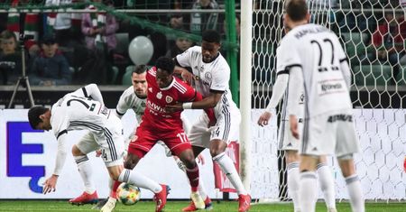 Wpadka mistrza Polski. Legia przegrała w Warszawie z Piastem Gliwice, drużyna Waldemara Fornalika wskoczyła na 2. miejsce w tabeli
