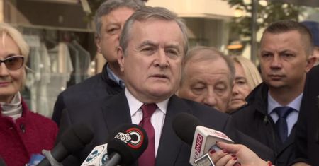 Minister Gliński o nagrodzie Nobla dla O. Tokarczuk: Postanowiłem powrócić do niedokończonych lektur