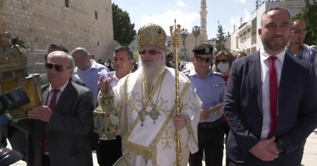Obchody prawosławnej Wielkanocy w Bazylice Grobu Świętego w Jerozolimie