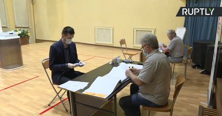 W Rosji rozpoczęło się referendum konstytucyjne. Potrwa do 1 lipca