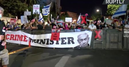 Protesty w Jerozolimie. Demonstrujący domagają się rezygnacji premiera Netanjahu