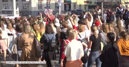 Zatrzymania podczas demonstracji kobiet w Mińsku