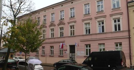 MOPS w Krakowie szuka osób do pracy. Potrzebuje pracowników do opieki nad osobami przebywającymi na kwarantannie