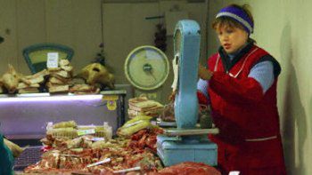 Sprzedaż mięsa na targu w Moskwie