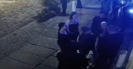 Nagranie z pobicia Dominika Sikory na Starym Rynku w Poznaniu