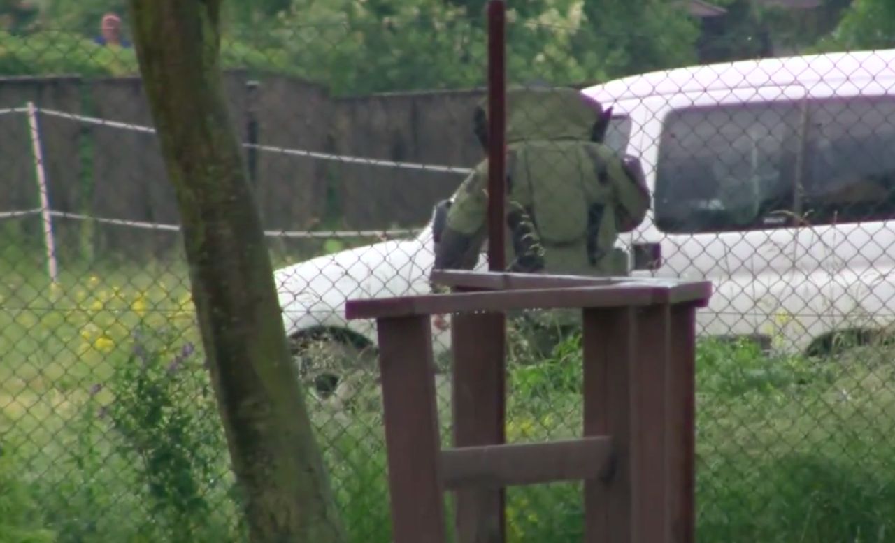 Na parkingu przed szkołą usłyszała tykanie bomby. Pod samochodem nauczycielki umieszczono ładunek wybuchowy