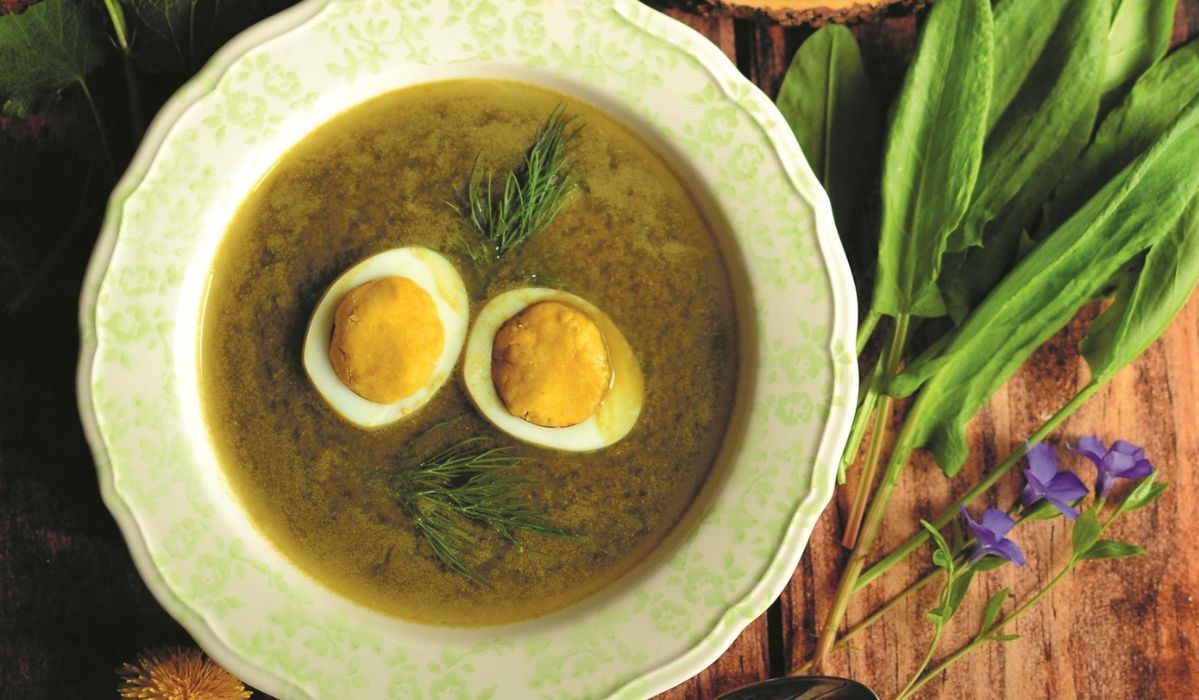 Zupa z pokrzywy i szczawiu - Roślinna kuchnia kresowa