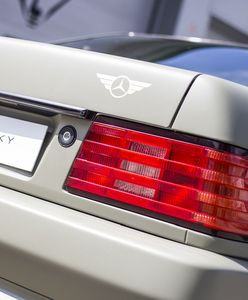 Tede ma nową zabawkę. Jego Mercedes jest jedyny w swoim rodzaju