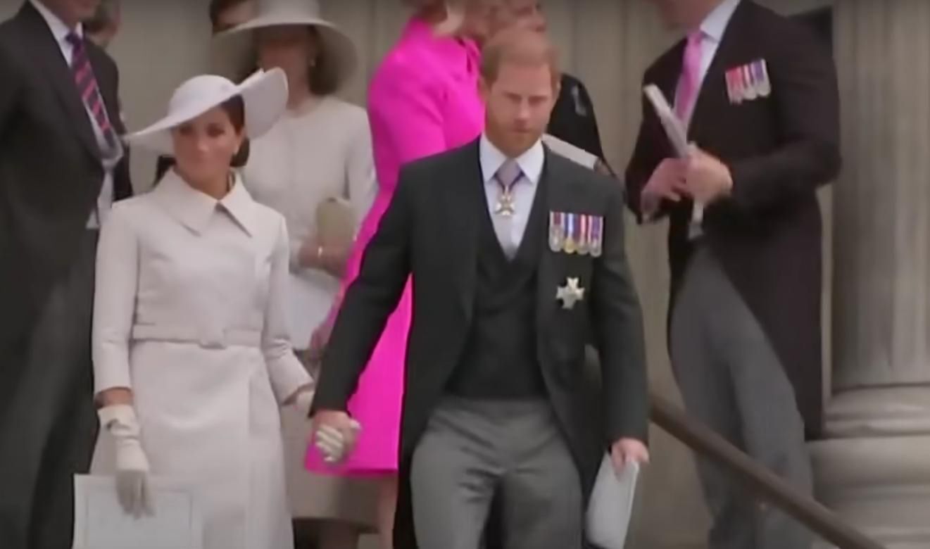 Meghan i Harry wybuczeni przez rojalistów