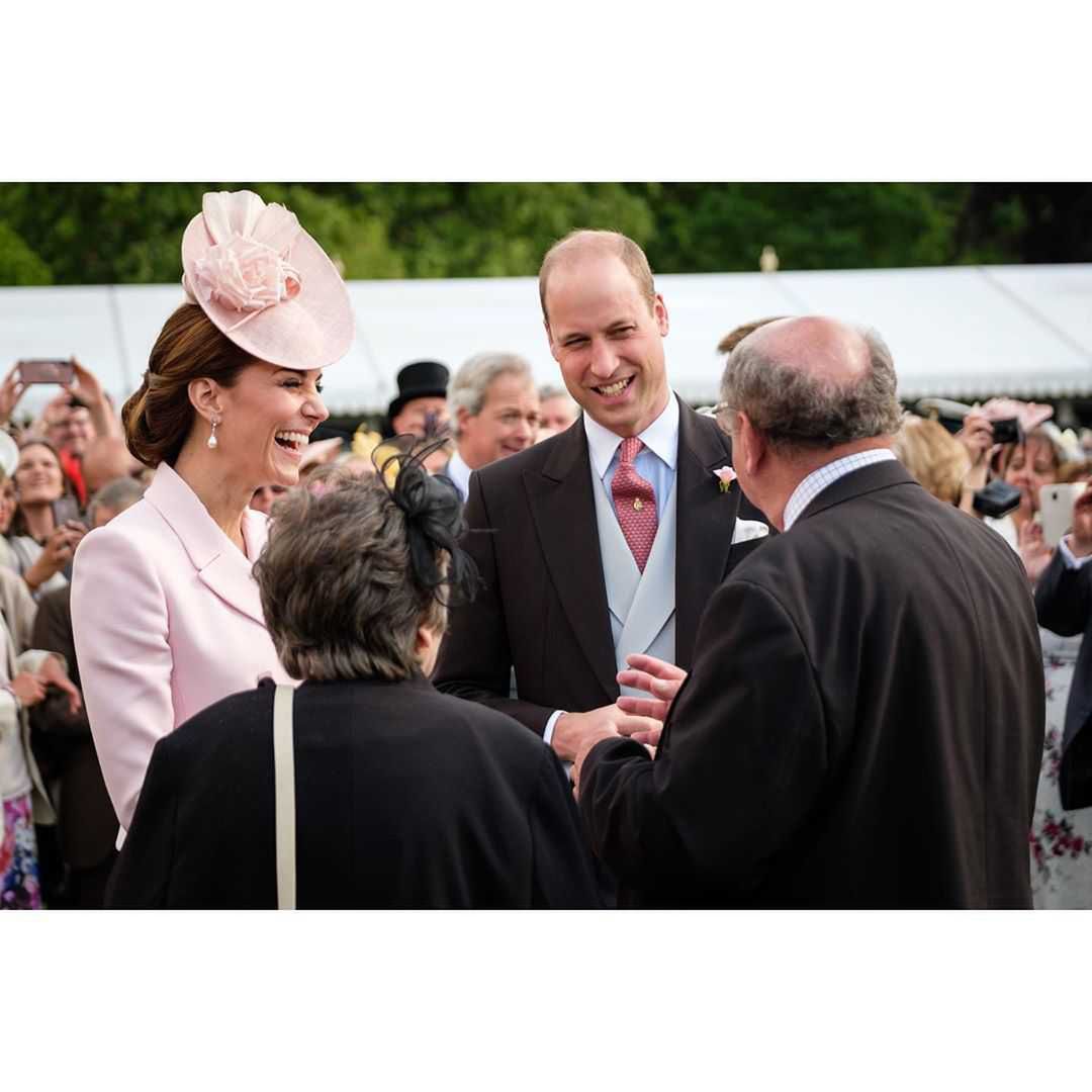 Księżna Kate i książę William  - garden party w pałacu  Buckingham