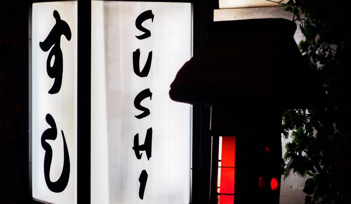 Restauracja sushi padła ofiarą brzydkiego żartu - Pyszności; foto: Canva