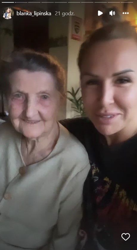 Blanka Lipińska zabrała babcię do szpitala