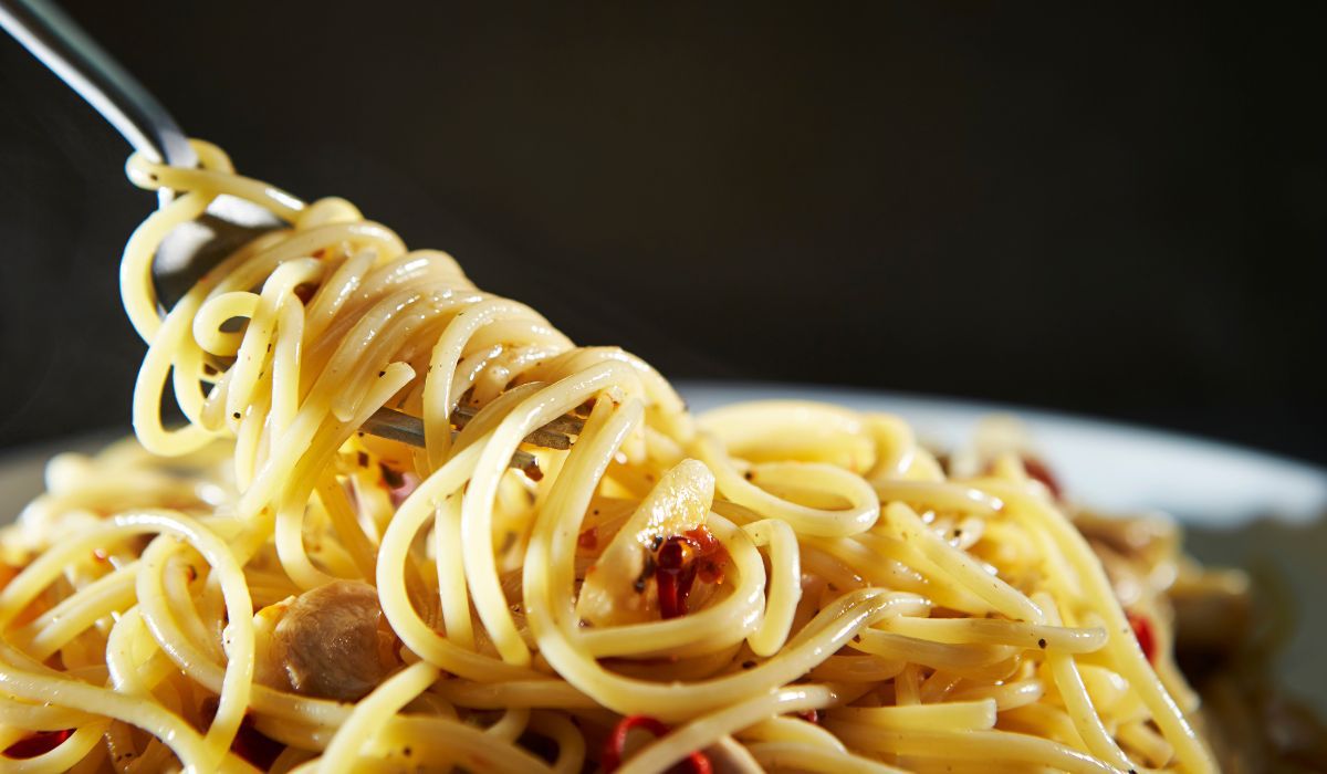 Makarony spaghetti - Pyszności; foto: Canva