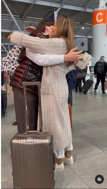 Małgorzata Rozenek odwiozła syna na lotnisko