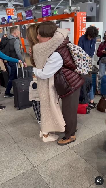 Małgorzata Rozenek odwiozła syna na lotnisko