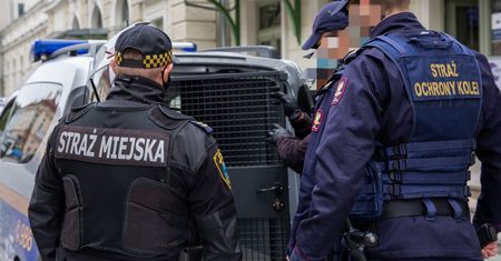 Agresywny awanturnik zatrzymany na dworcu w Białymstoku