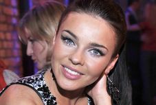 Herbuś nie pokaże się nago!